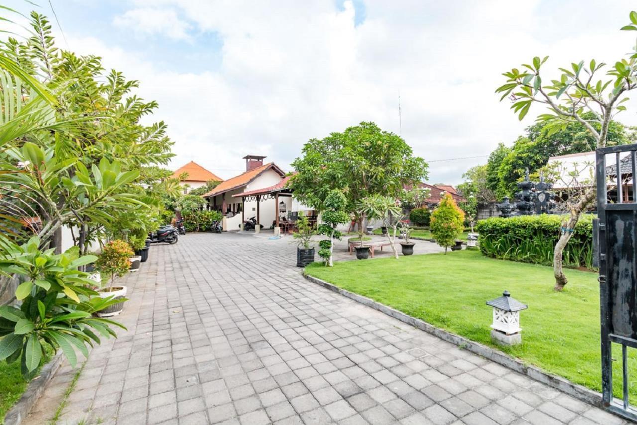 Arik Homestay Canggu Exterior photo